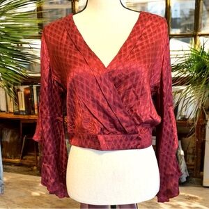 BAND OF GYPSIES | Bloomingdale’s Boho Crop Top w/ Flare Sleeves - Medium